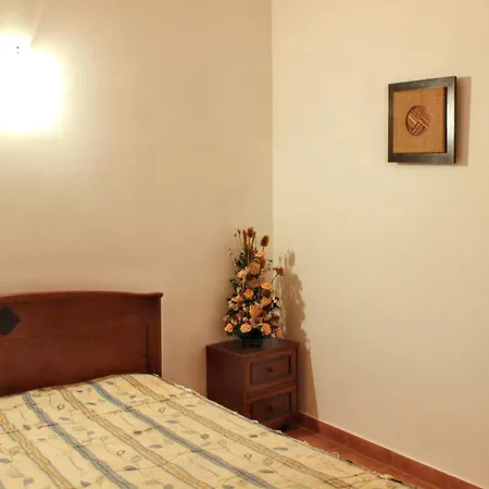 Cosy In With Shared Pool - 45 Sqm